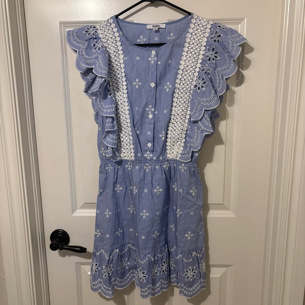 BB Dakota by Steve Madden Le Luz Eyelet Ruffle Cotton Mini Blue /White Size M